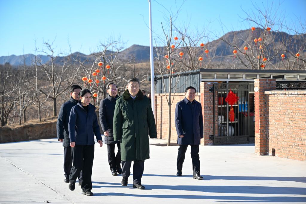 Xi dice que el pueblo siempre puede contar con el Partido y el Gobierno en tiempos difíciles